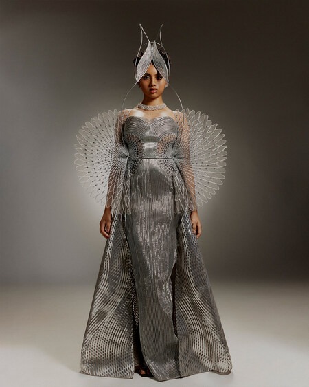 Avantika Vandanapu in Amit Aggarwal's creation (2)
