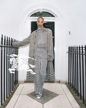 Burberry Spring 2024 campaign – Courtesy of Burberry_Tyrone Lebon(1)