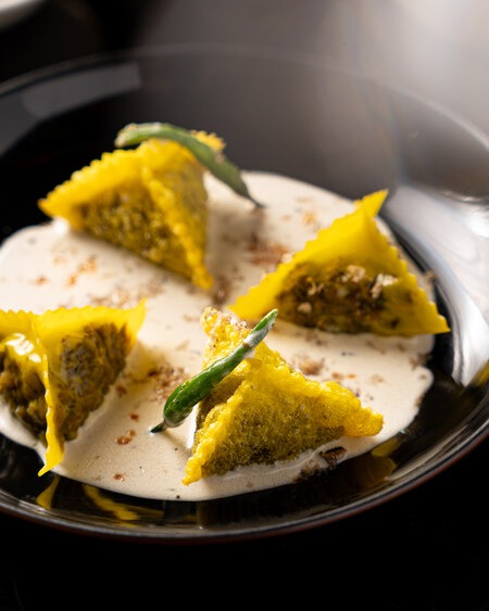 Emrald spiced wonton - Hakkasan Mumbai 07620