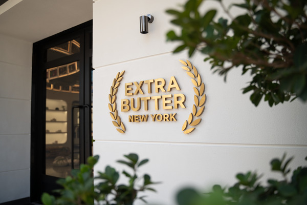 extra butter flagship store in mumbai lower parel 