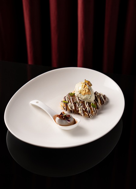 Golden threads and silken dreams, & Chocolate sphere - Hakkasan Mumbai 07785