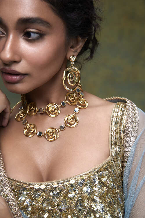 Isharya-Saanjh model wearing indian jewellery 