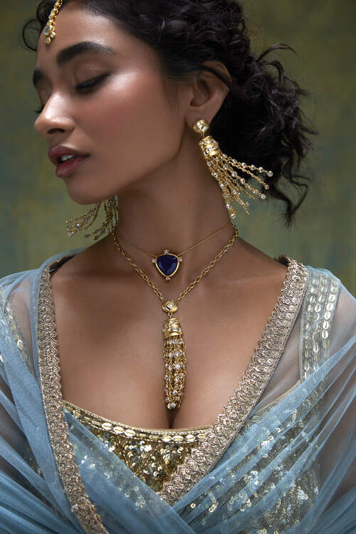 Isharya-Saanjh collection of model wearing indian jewellery