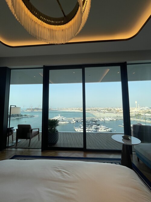 Jumeirah marsa Al arab marina sute