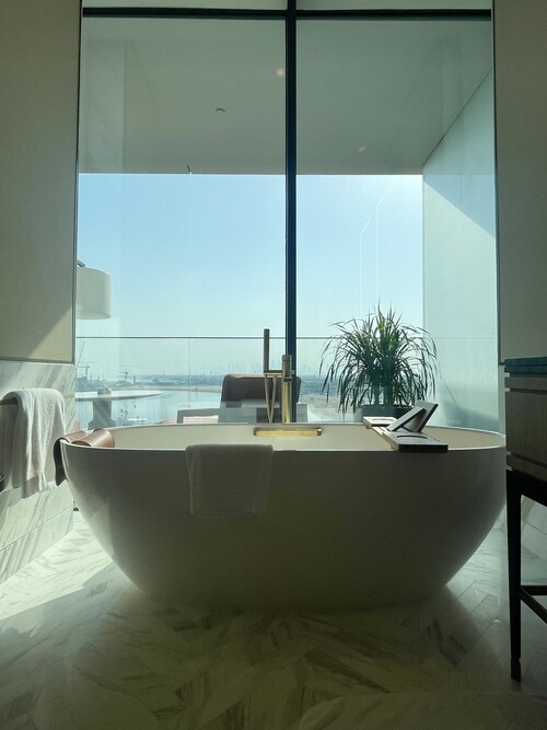 Jumeirah marsa Al arab marina sute