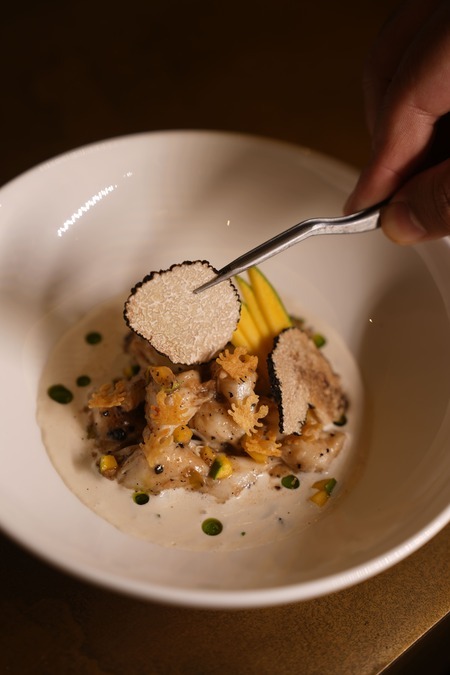 October Food Guide - indian accent mumbai crab varuval, pepper butter, black truffle-1