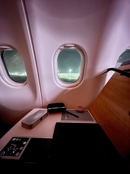 Swiss air review 9