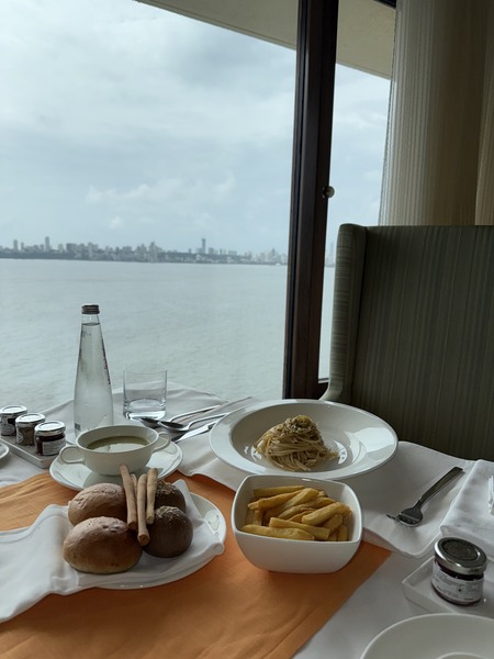 The Oberoi Mumbai