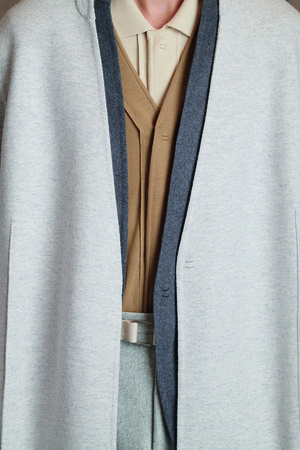 Details and closeup of 
layered overcoat