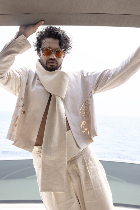 babil khan wearing Abhishek Sharma resort 2025